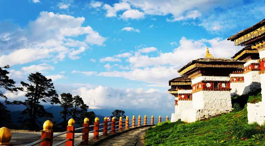 Dochula Pass-it offers a stunning 360 degree panoramic view of the Himalayan mountain range
